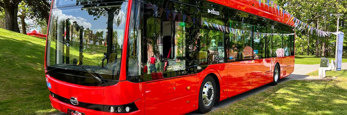 Vi feirer sommeren med reduserte busspriser i Sarpsborg og Fredrikstad